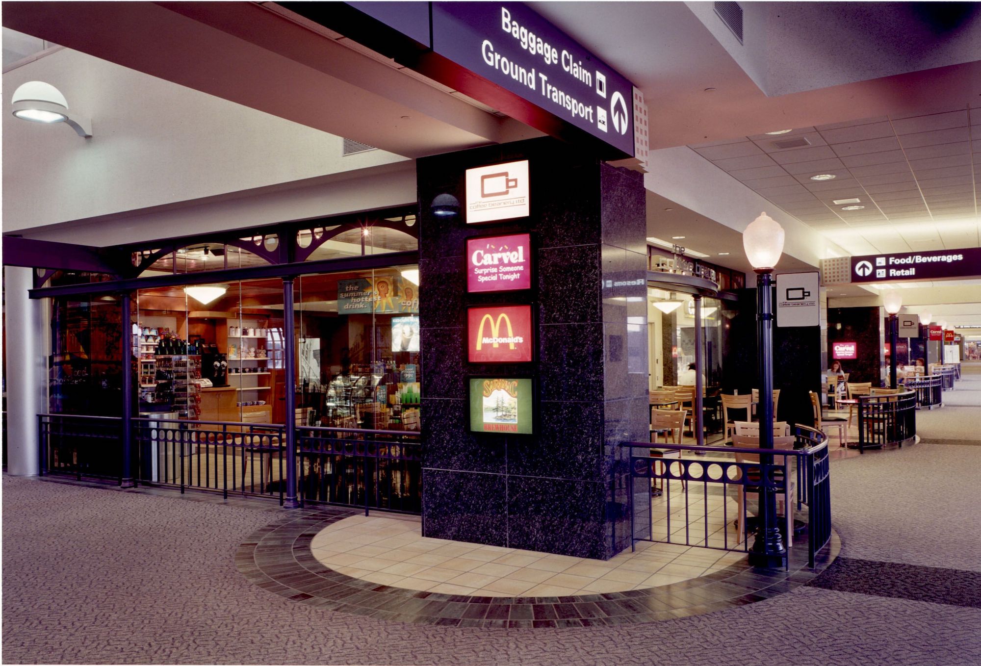 Food Court