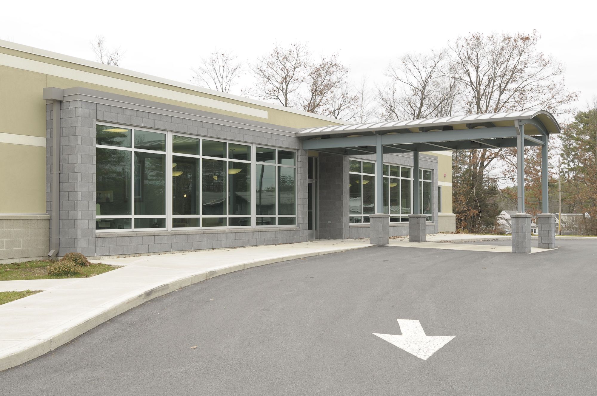 Nathan Littauer Primary Care Facility Entrance