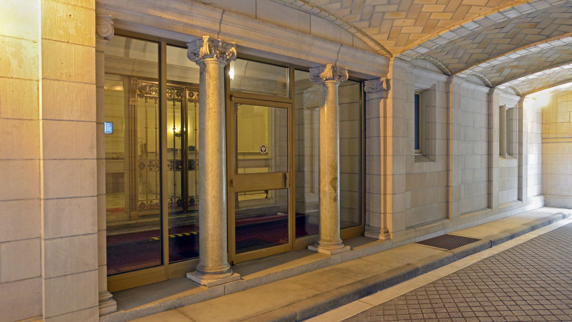 Rockefeller Institute of Government Entrance