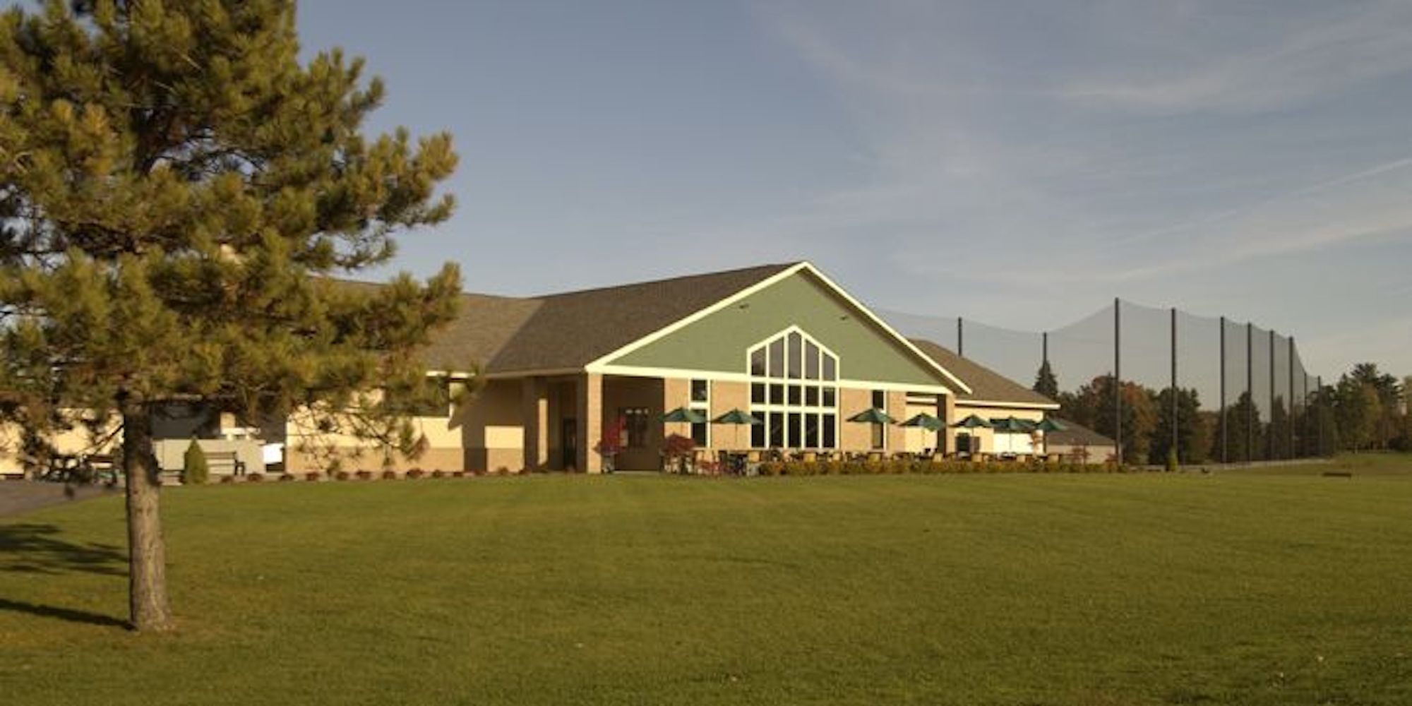 Stadium Golf Clubhouse