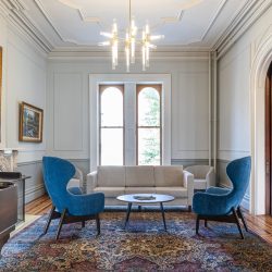 Int Page Sage French Lounge